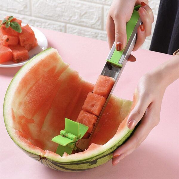 watermelon cutter_0005_img_4_NEW_Watermelon_Cutter_Multi_Melon_Slicer.jpg