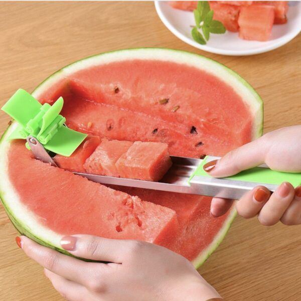 watermelon cutter_0008_img_1_NEW_Watermelon_Cutter_Multi_Melon_Slicer.jpg