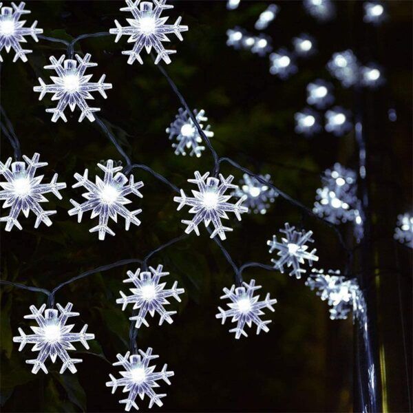 Christmas Snowflake Dazzle Lights_0020_img_2_Festoon_Led_Snowflake_Snow_String_Lights.jpg